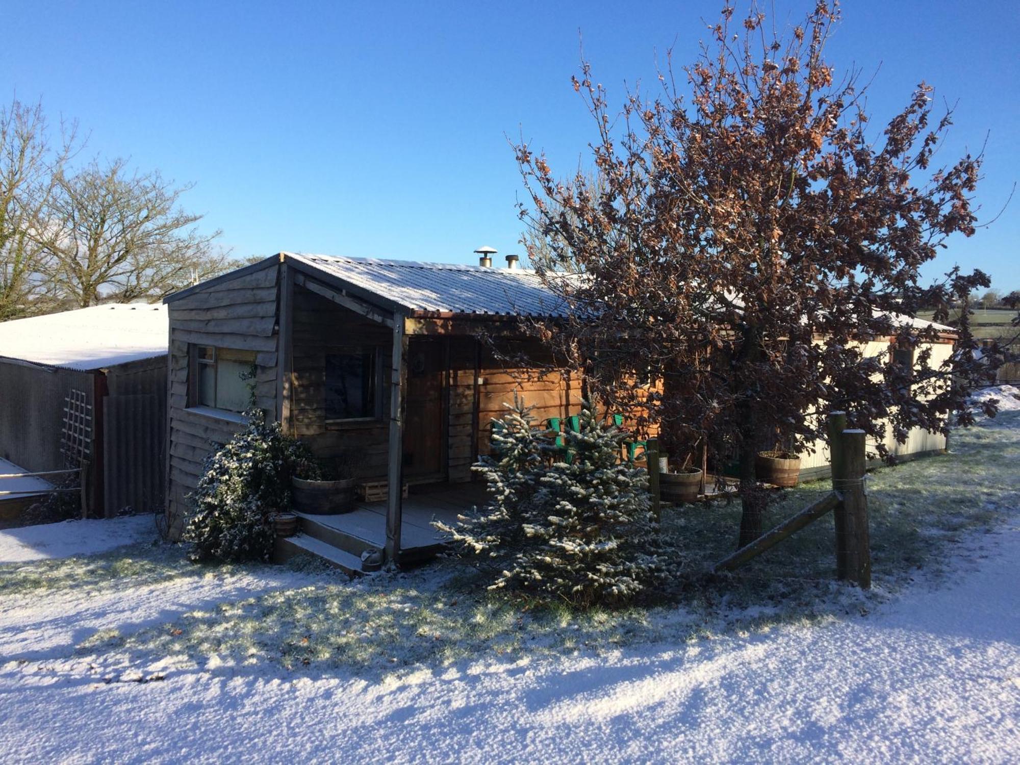 Hotel Ceridwen Glamping, Double Decker Bus And Yurts Llandysul Exterior foto